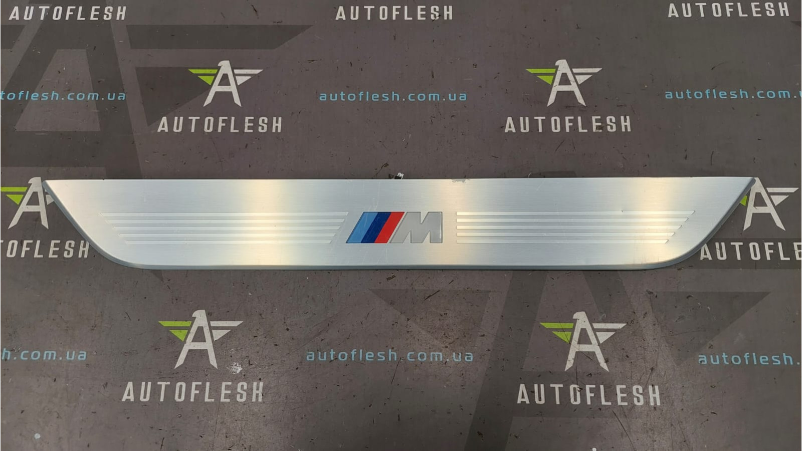 Накладка порога передняя 51478061028, 806102803 BMW 7 БМВ 7 бу
